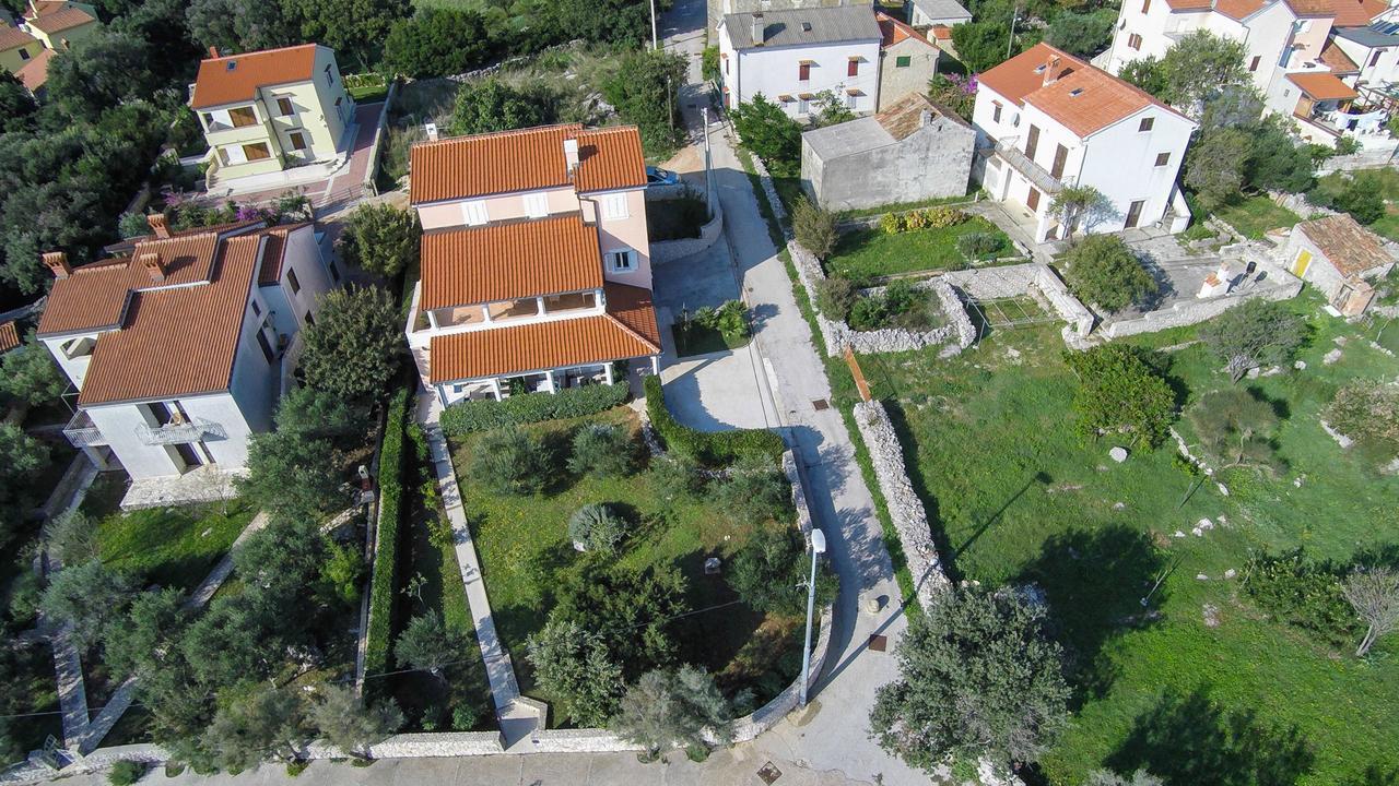 Apartments Del Sole Nerezine Exterior photo